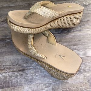 Volatile Flip Flops